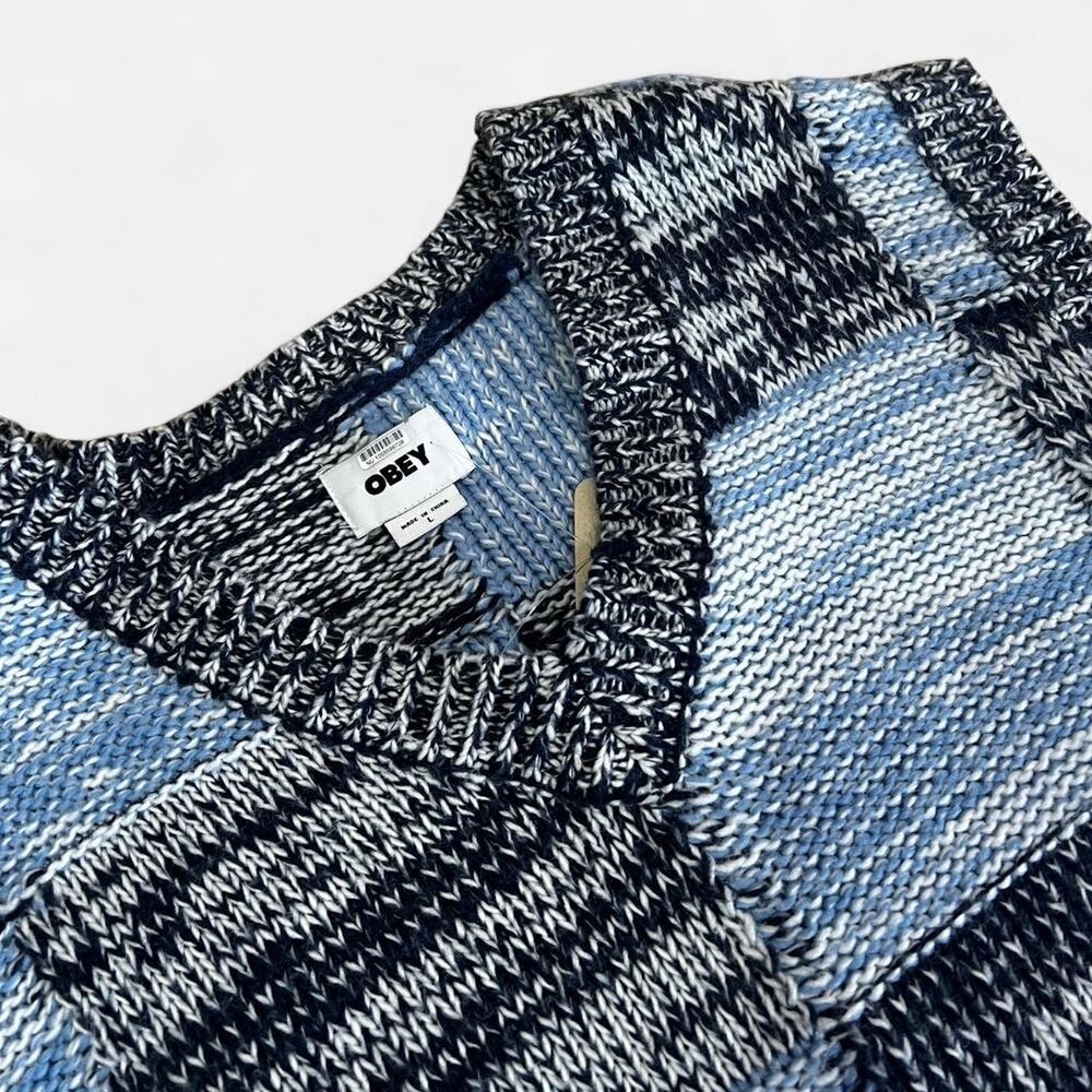 Obey blue white knitted